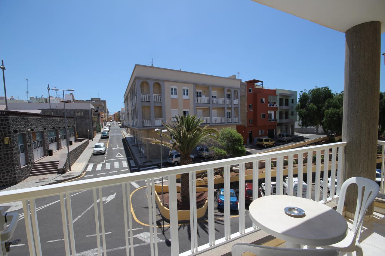 Apartamentos Isla Tenerife Sur (Adults Only) Los Abrigos Dış mekan fotoğraf