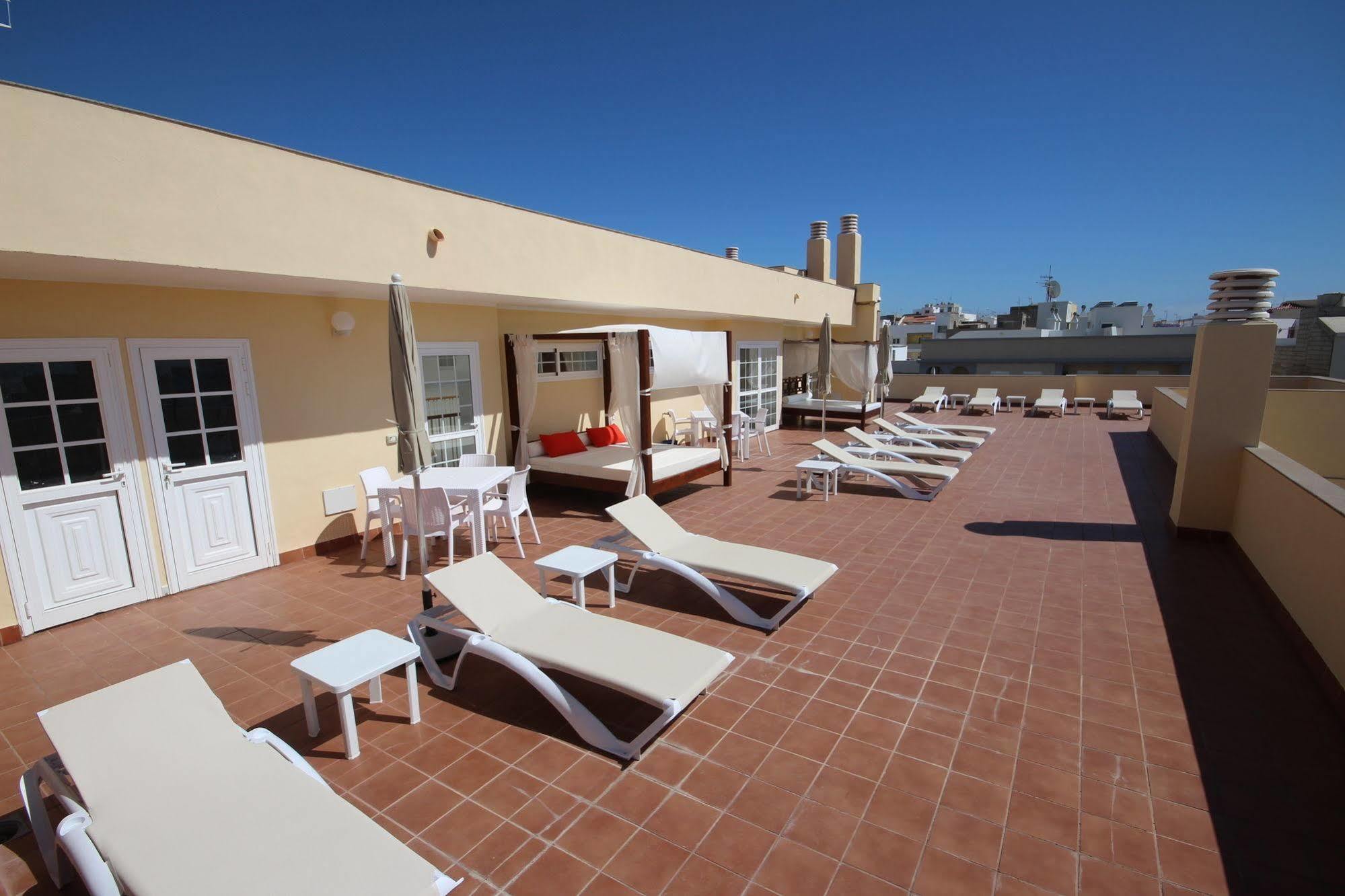 Apartamentos Isla Tenerife Sur (Adults Only) Los Abrigos Dış mekan fotoğraf